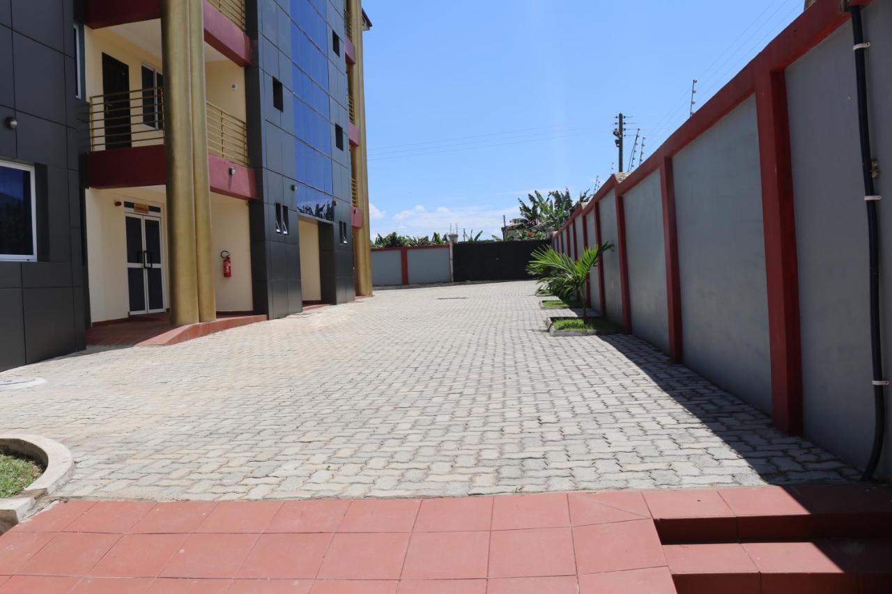 Rhogem Hotel Sekondi-Takoradi Exterior photo